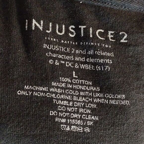 Injustice 2 Men's Gaming Tee - Picture 6 of 7